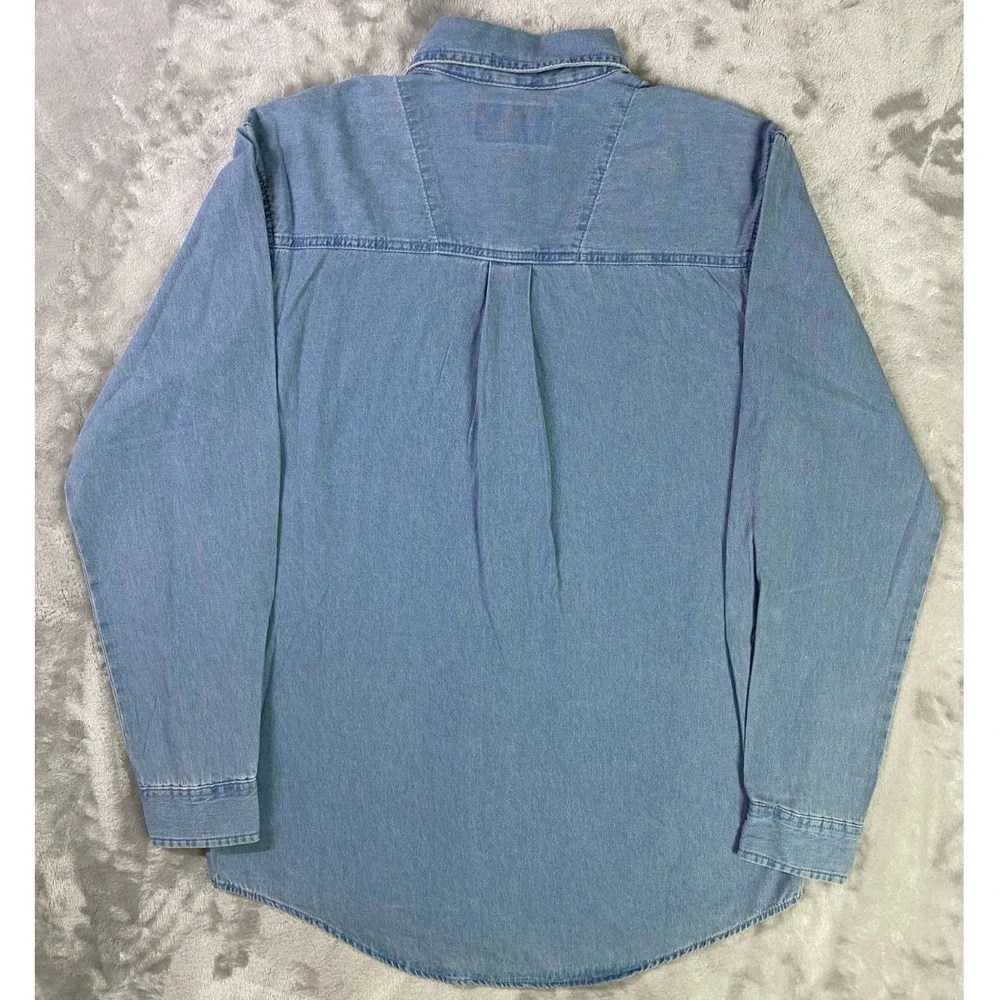 Wrangler Rugged Wear Button Down Men MED‎ Light Wash Blue 10RAL08DM Denim Shirt